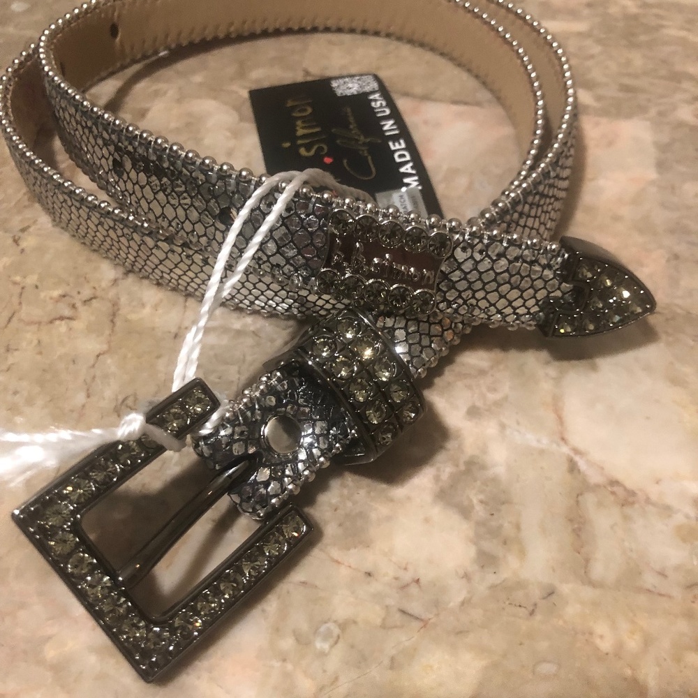 bb Simon belt